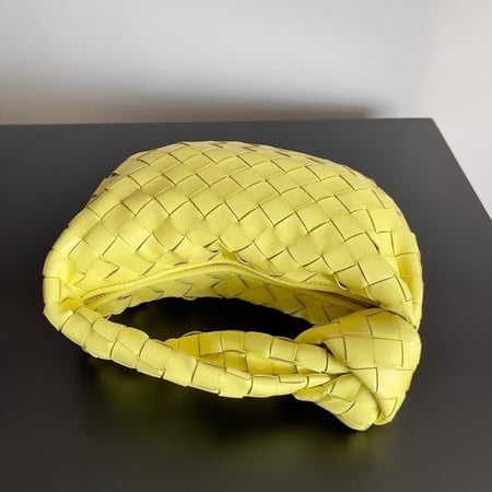Bottega veneta 23cm
