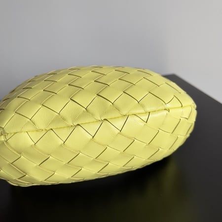 Bottega veneta 23cm