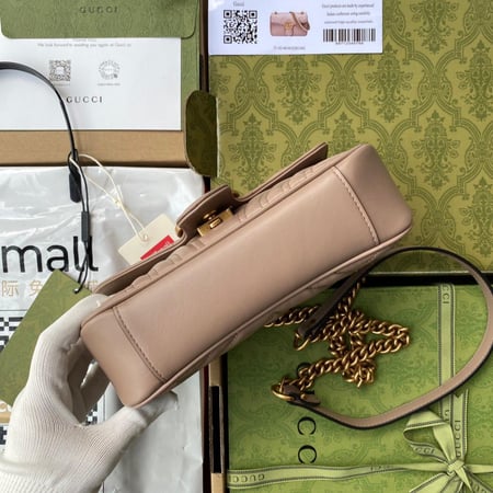 Gucci 22cm