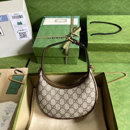 Gucci 22cm