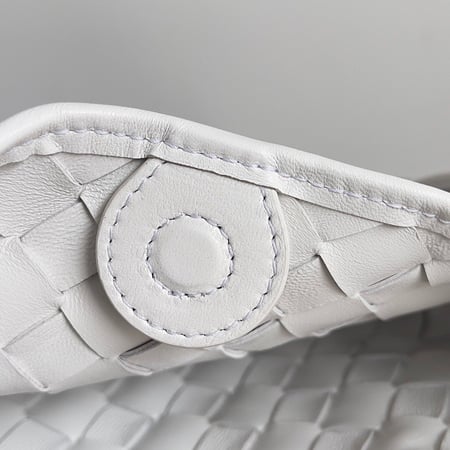 Bottega veneta 20cm