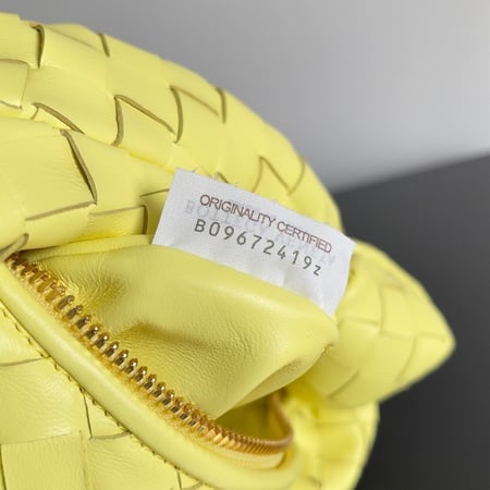 Bottega veneta 23cm