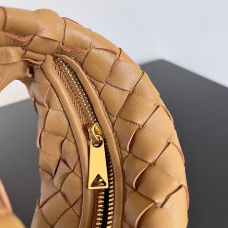 Bottega veneta 17cm