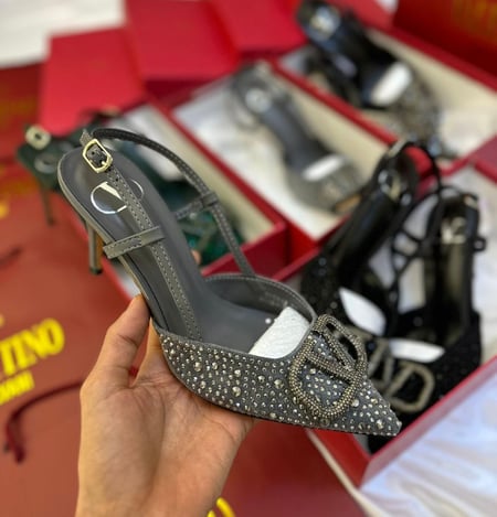 فالنتينو كرستال