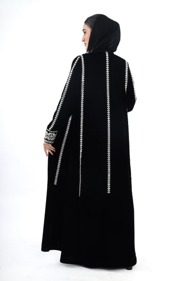 L258 - قطيفة أسود