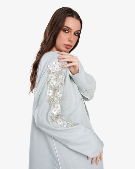 L016-عباية لنن تفني تطريز