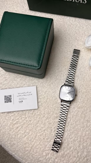 ساعه  فضيه CASIO