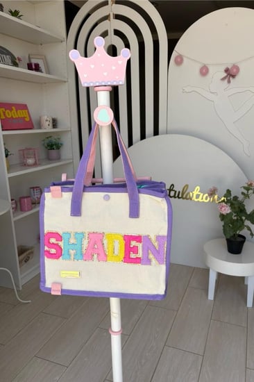 شنطة بالإسم (موف)