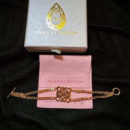 اسوارة لويفي جنزير سادة ذهبي