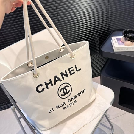 حقيبة شانيل