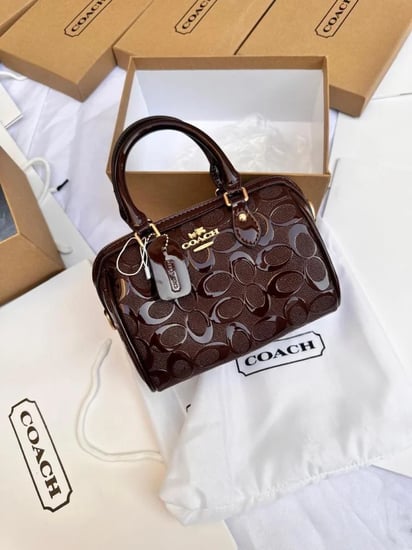 شنطة كوتش coach