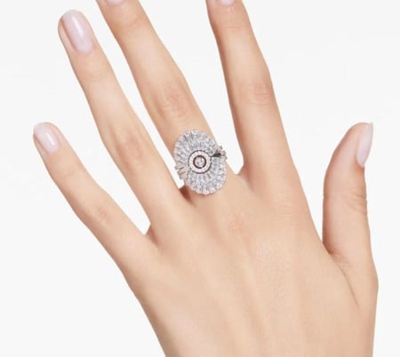 خاتم فاخر 3 قطع مع ملحقاته