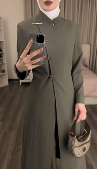 عباية جديدة عملية وراقية