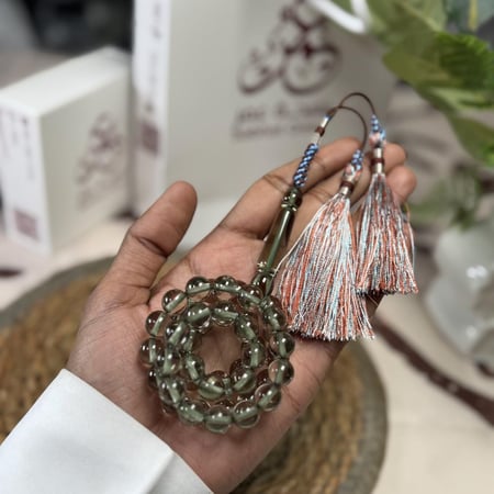 مسباح بكلايت زيتي شفاف كركوشة