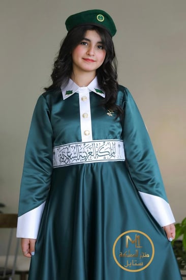 ملابس اليوم الوطني فستان عسكري