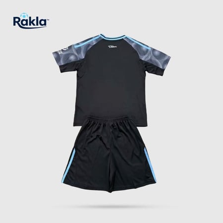 طقم استون فيلا الأحتياطي 25 26 أعمار صغيرة