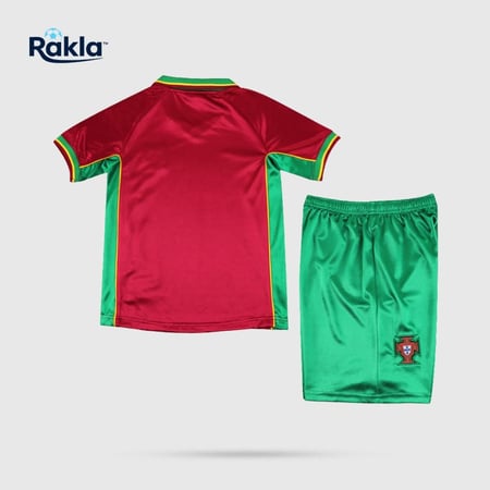 طقم المنتخب البرتغالي