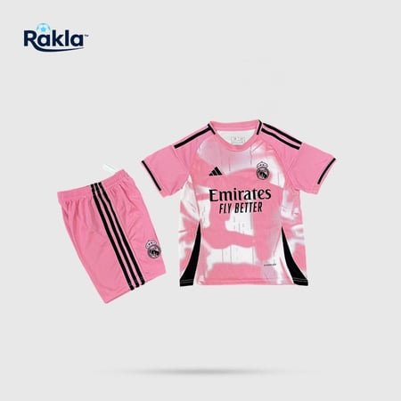 طقم ريال مدريد جديد أعمار صغيرة