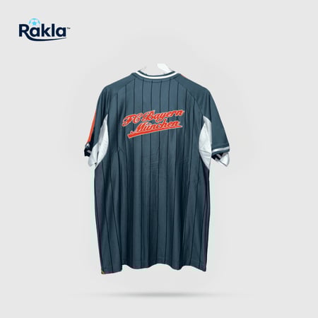 تيشيرت بايرن ميونخ الاخضر