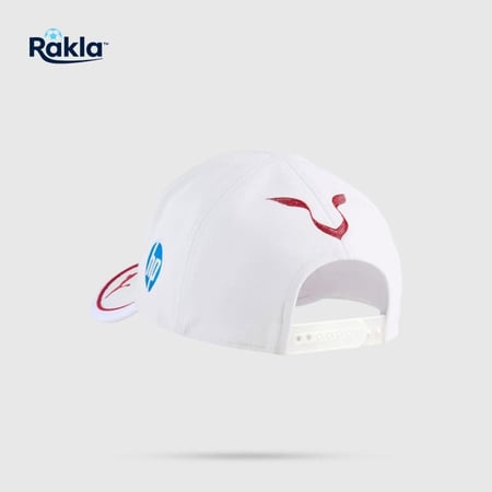 كاب فيراري أبيض