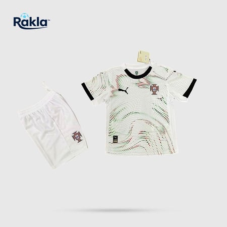 طقم منتخب البرتغال الثاني 2026 أعمار صغيرة