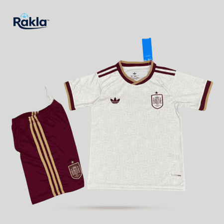 طقم إسبانيا الأحتياطي 26/27 أعمار صغيرة