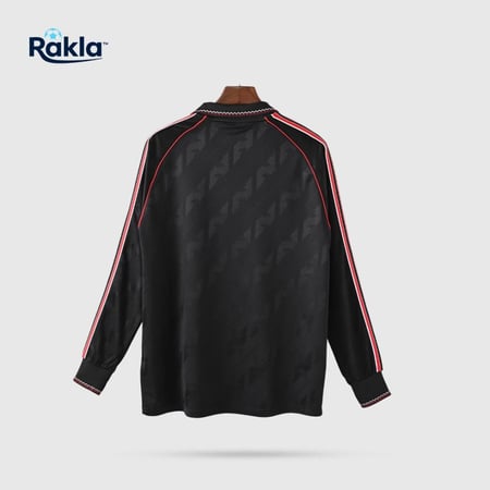 تيشيرت مانشستر يونايتد 2025 كم طويل