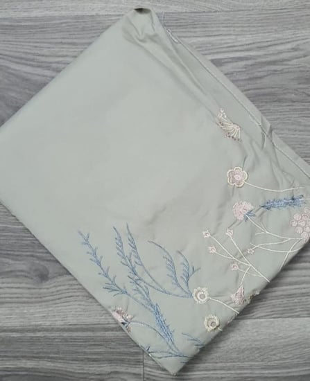 شرشف  صلاه مطرز ( موديل مرد )