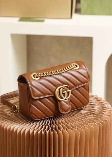 قوتشي مقاس 22 cm