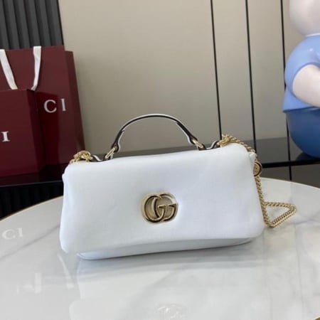 قوتشي مقاس 21 cm