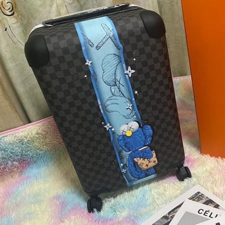 شنطة سفر لوي فيتون 55