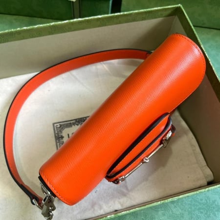 قوتشي مقاس 19.5 cm