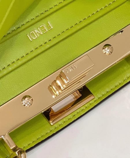 فندي بيكابو مقاس 20 cm