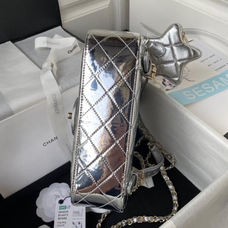 شانيل مقاس 23.5 cm