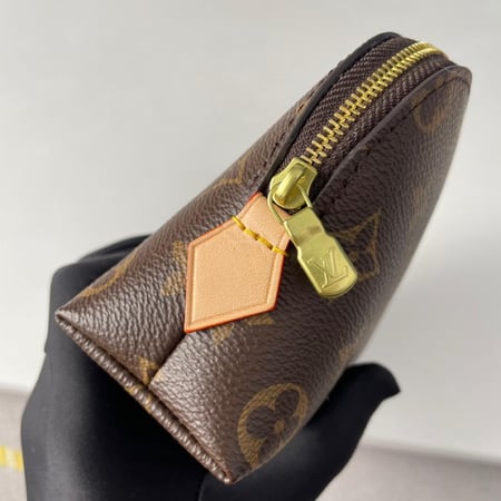 لوي فيتون مقاس 19 cm