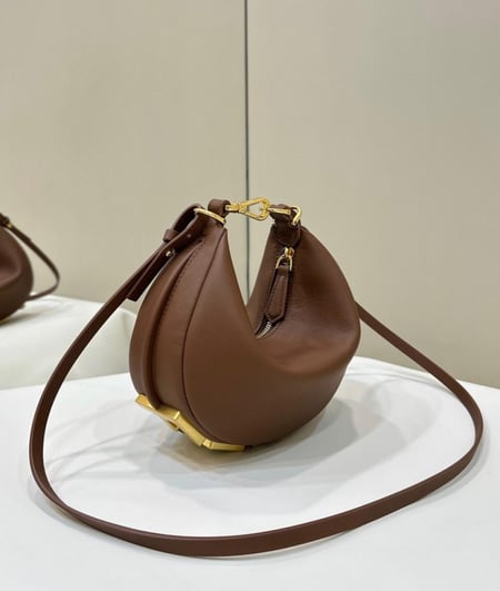 فندي مقاس 20 cm