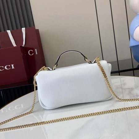 قوتشي مقاس 21 cm