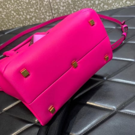 فالنتينو مقاس 19 cm