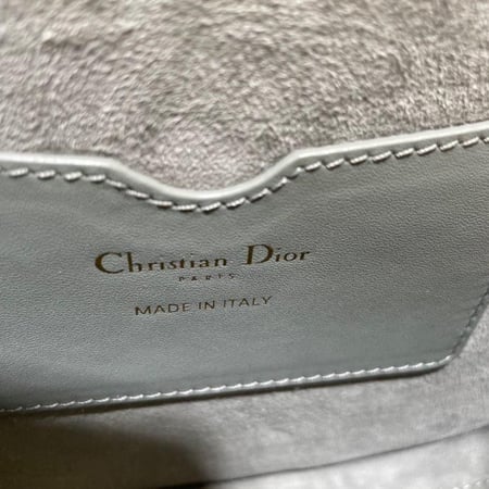 ديور مقاس 22 cm