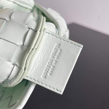 بوتيغا مقاس 20 cm