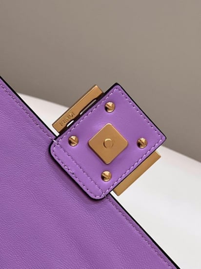 فندي باغيت مقاس 24 cm