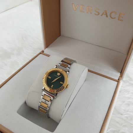 ساعة فرزاتشي النسائية