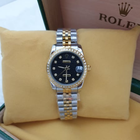 ساعة رولكس النسائية