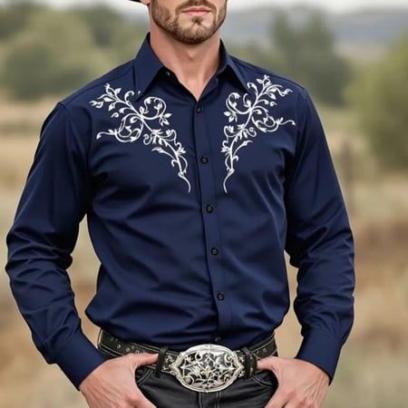 قميص أكمام طويله بطابع لاتيني