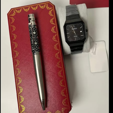 طقم ساعة + قلم