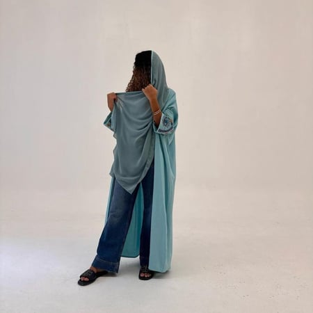 S137