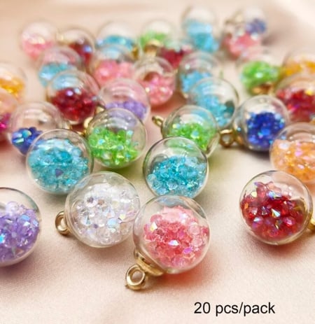 اكسسوارات من حجر الراين