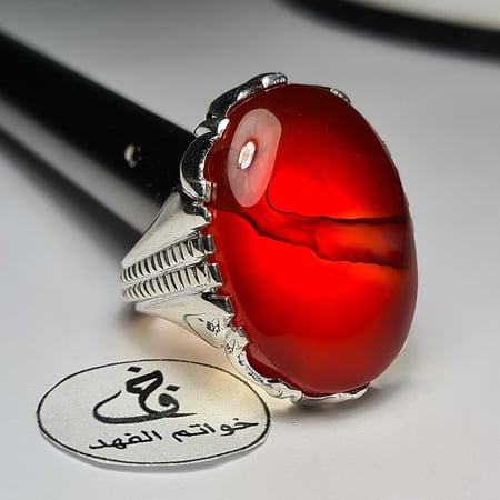 عقيق احمر يمني خاتم فخم رماني دموي ياقوتي فخم حراج عقار الرياض جدة