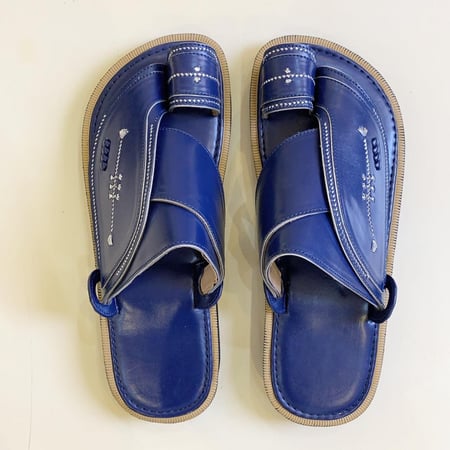 حذاء رجالي شرقي كحلي فاتح