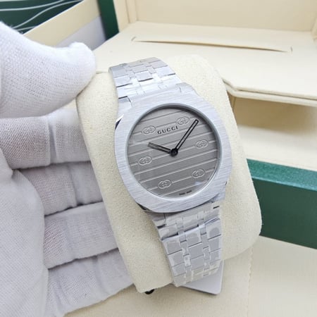 ساعة قوتشي نسائي هاي كوالتي